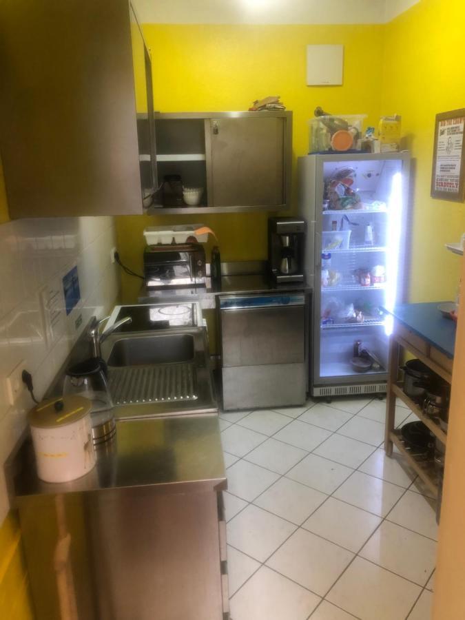Backpackers Duesseldorf - Self Check-In Hostel Eksteriør bilde