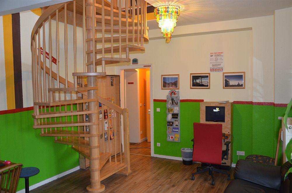 Backpackers Duesseldorf - Self Check-In Hostel Eksteriør bilde