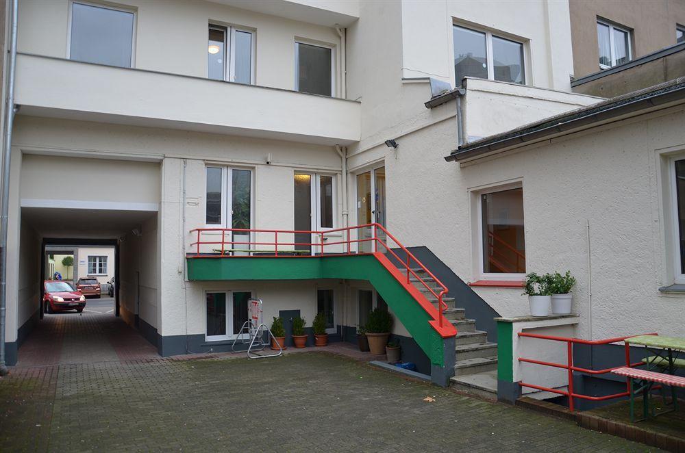 Backpackers Duesseldorf - Self Check-In Hostel Eksteriør bilde
